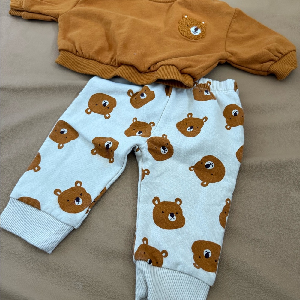 Cat & Jack Brown and White Bear Matching Set